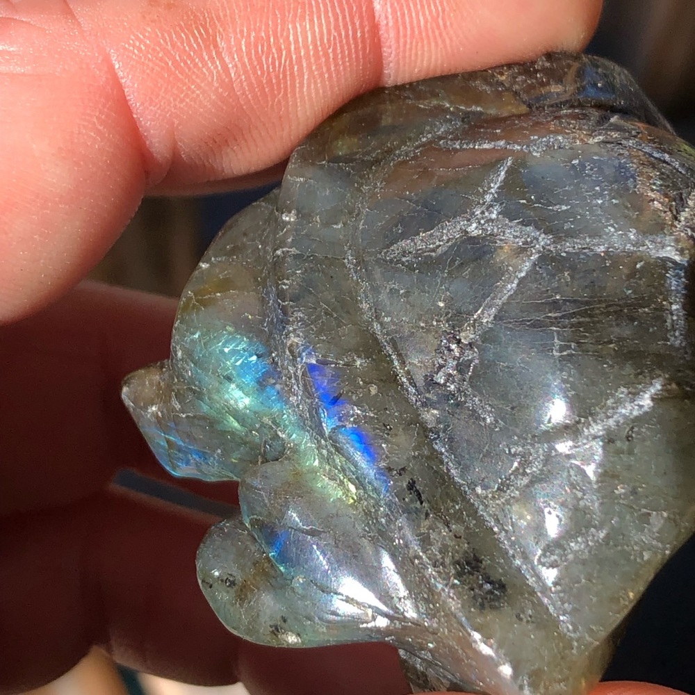 Labradorite Crystal Turtle - Picture 10 of 16